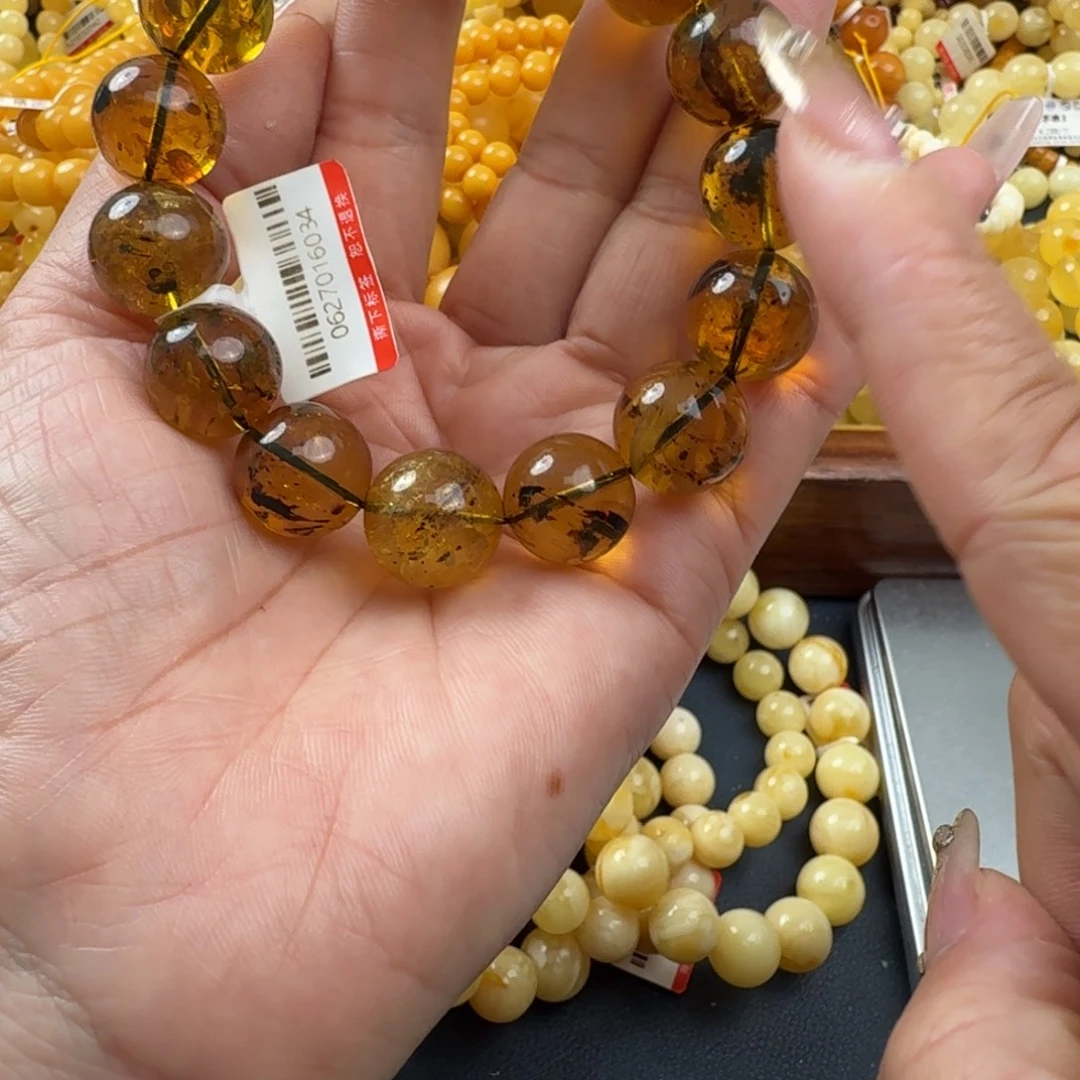 琥珀未镶嵌珠宝奇石