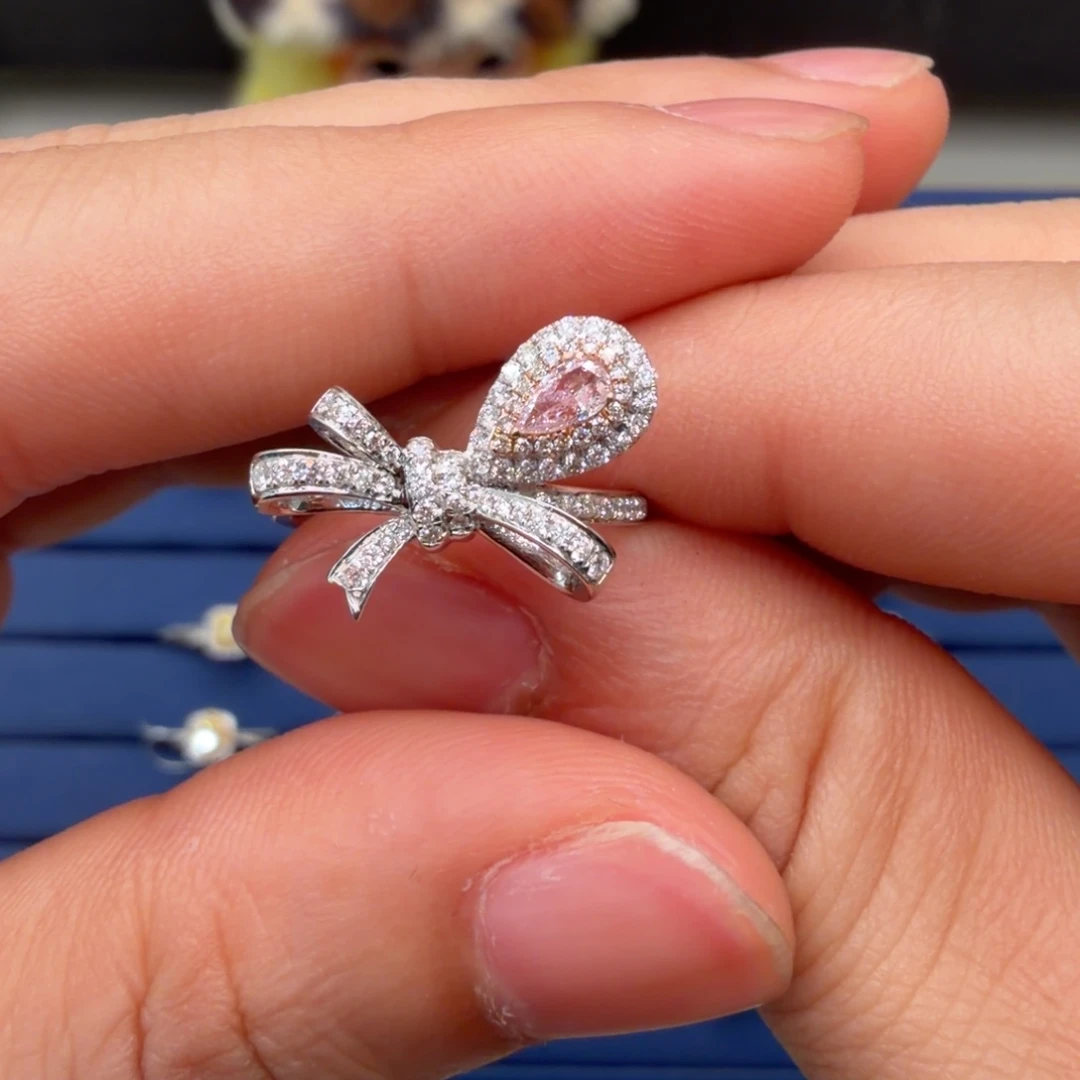 钻石18K金镶嵌戒指/指环粉钻戒指