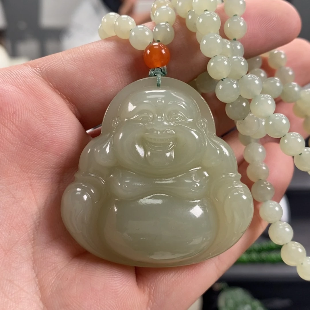 颈饰未镶嵌和田玉