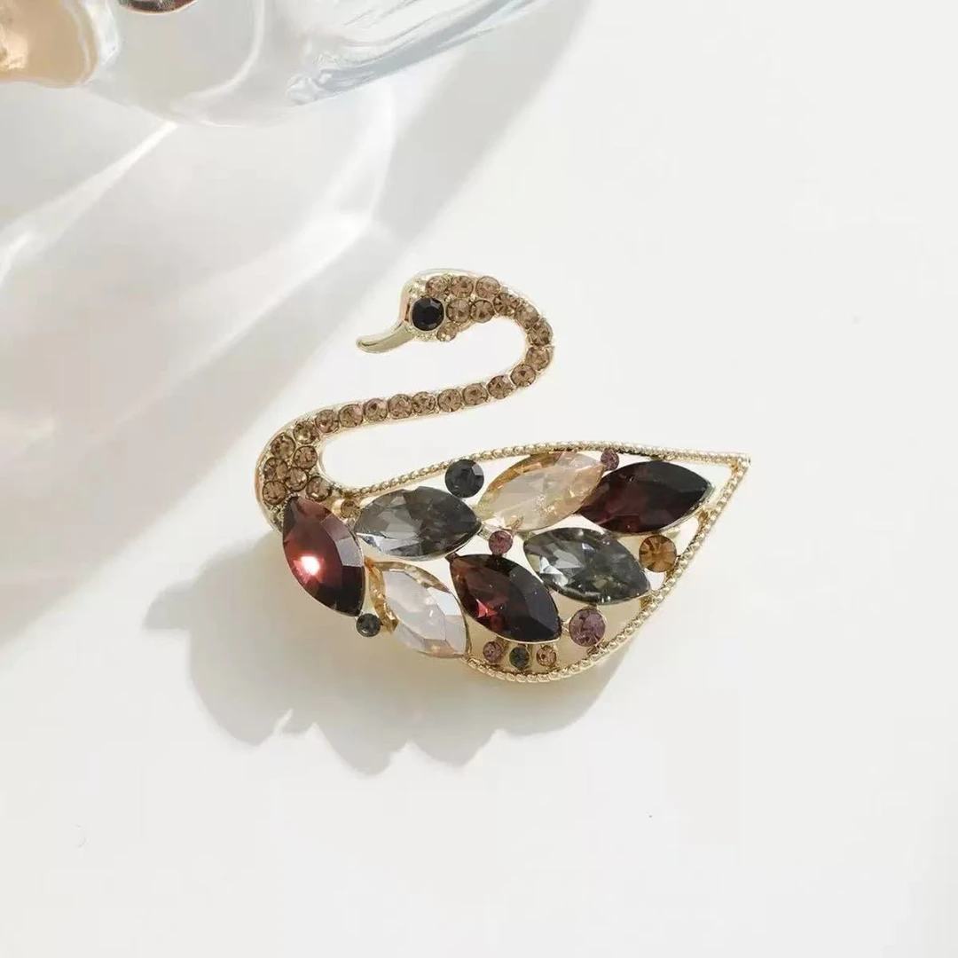 合金合成锆石胸针 时尚饰品百搭胸针z139