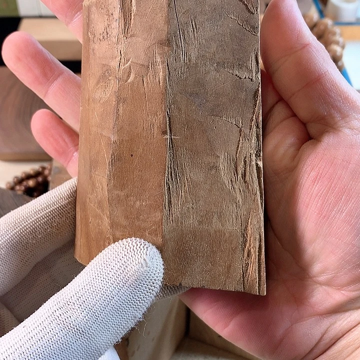 檀香木把件名****?檀香木原材料定制