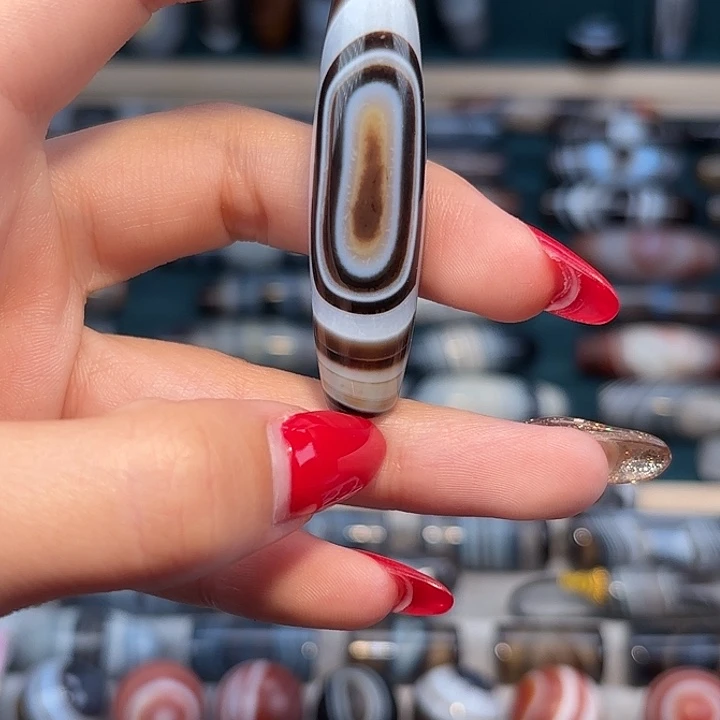 大***简玛瑙/玉髓合金珠宝奇石