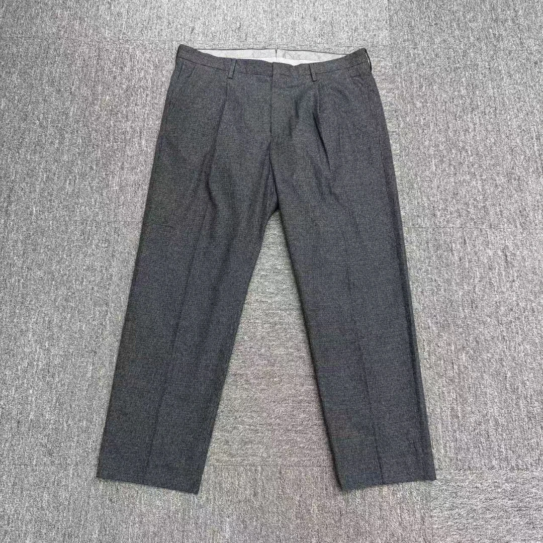 99新 ZEGNA Zegna 灰色休闲裤/52码/编码17930