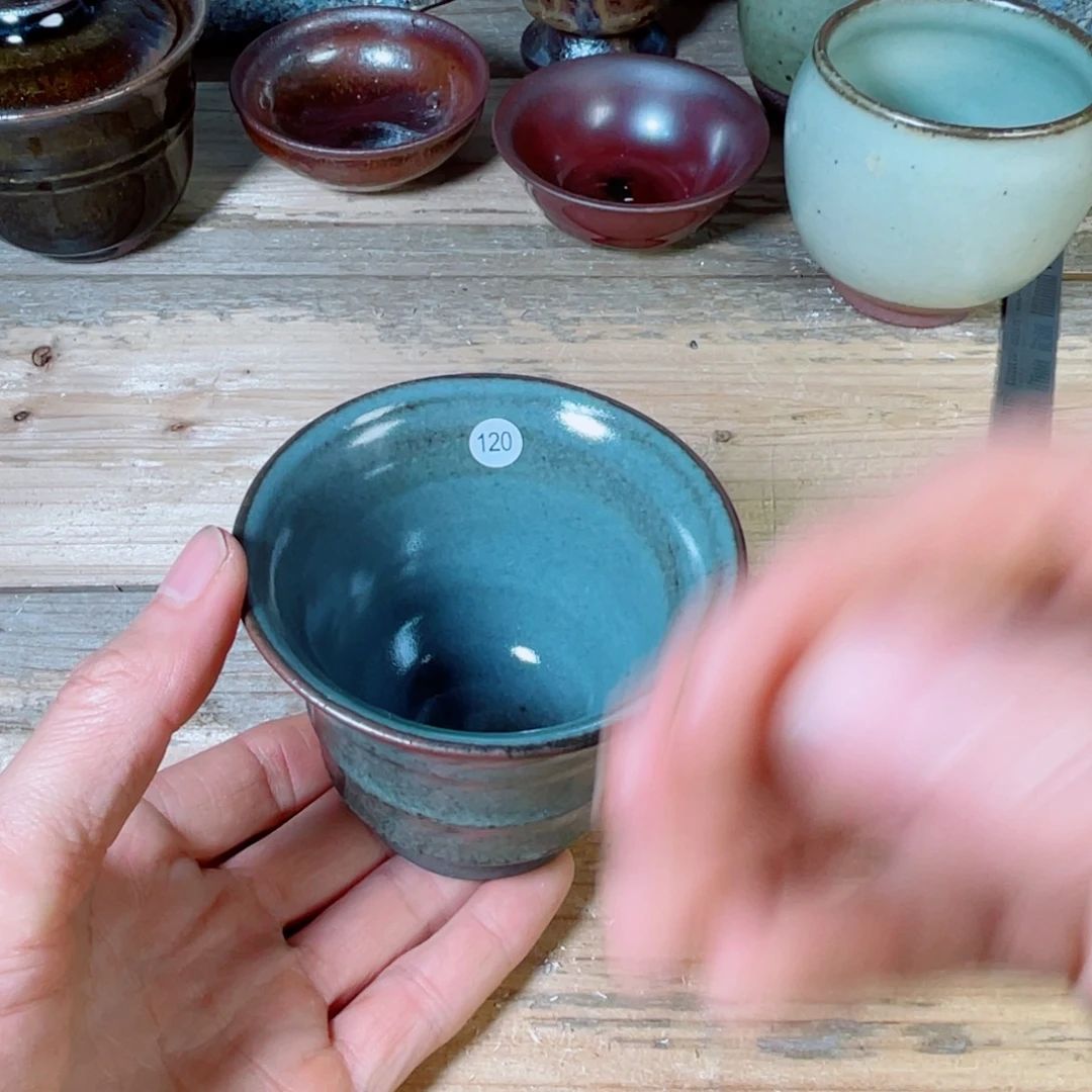 琥***红茶盏盏盏都有了一种特殊意义