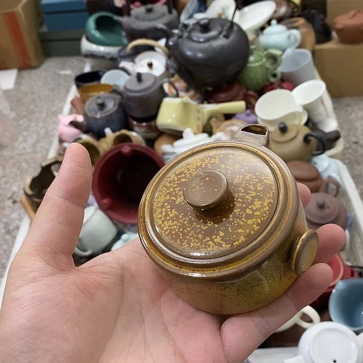 陶瓷艺术品及陶瓷壶壶