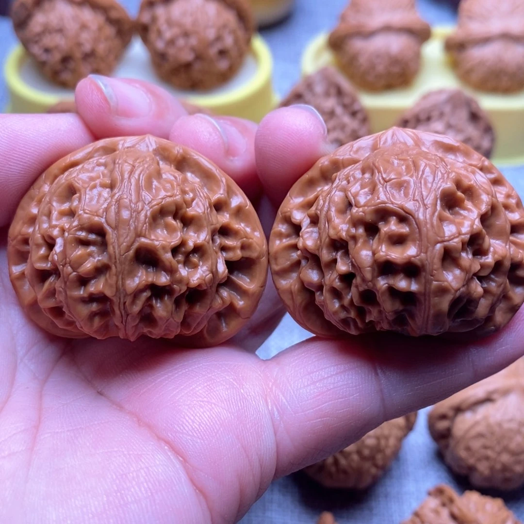 文玩核桃把件44精品毕业桃心宫灯