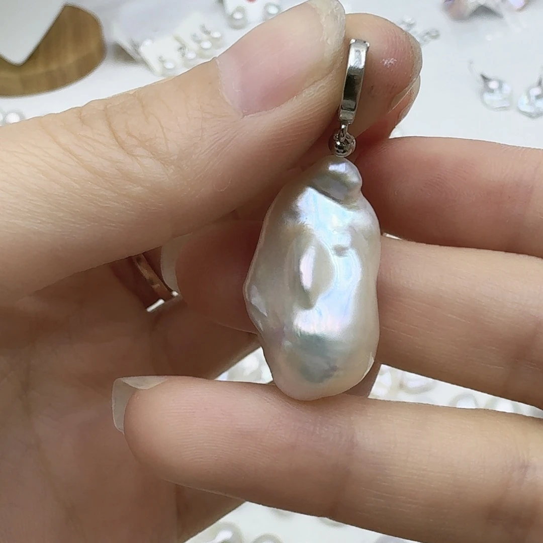 淡水珍珠银S925镶嵌颈饰薄**甜