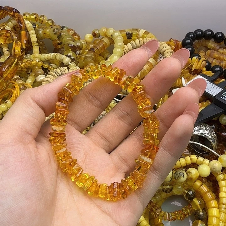 琥珀未镶嵌珠宝奇石