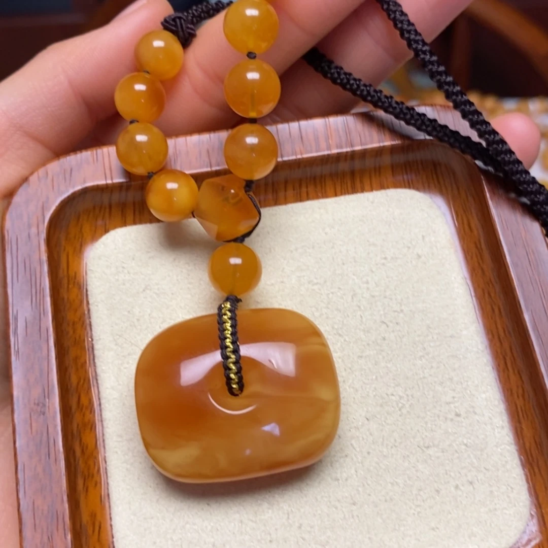 【闪购商品】蜜蜡颈饰未镶嵌项链