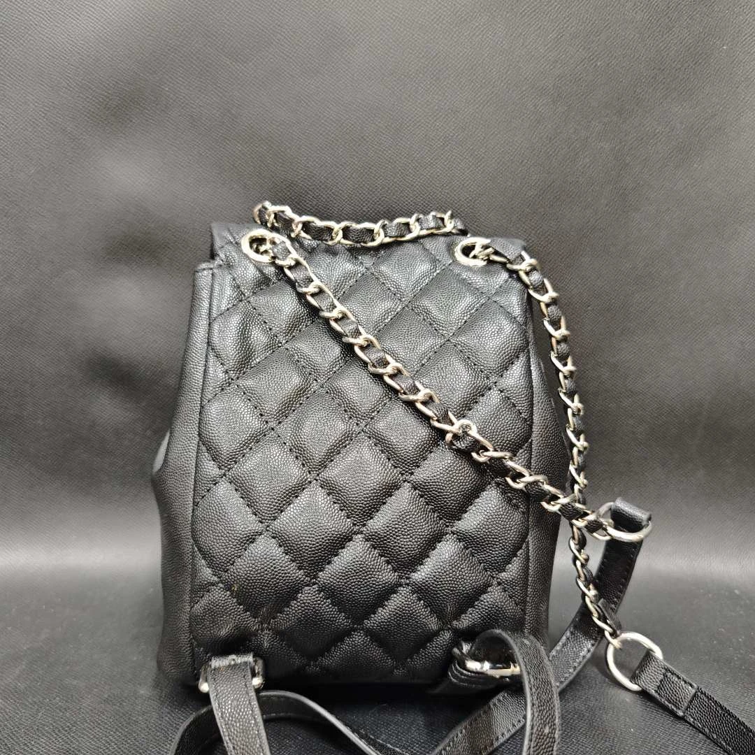 SMVP 高定奢品 潮流真皮新款女包双肩包18cm 0530 黑色
