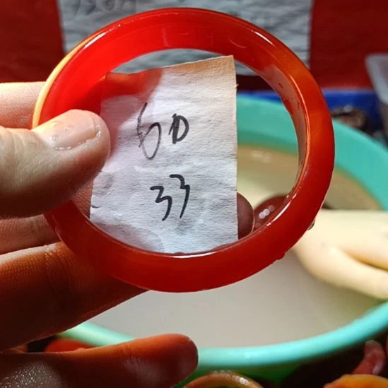 玛瑙/玉髓手镯未镶嵌