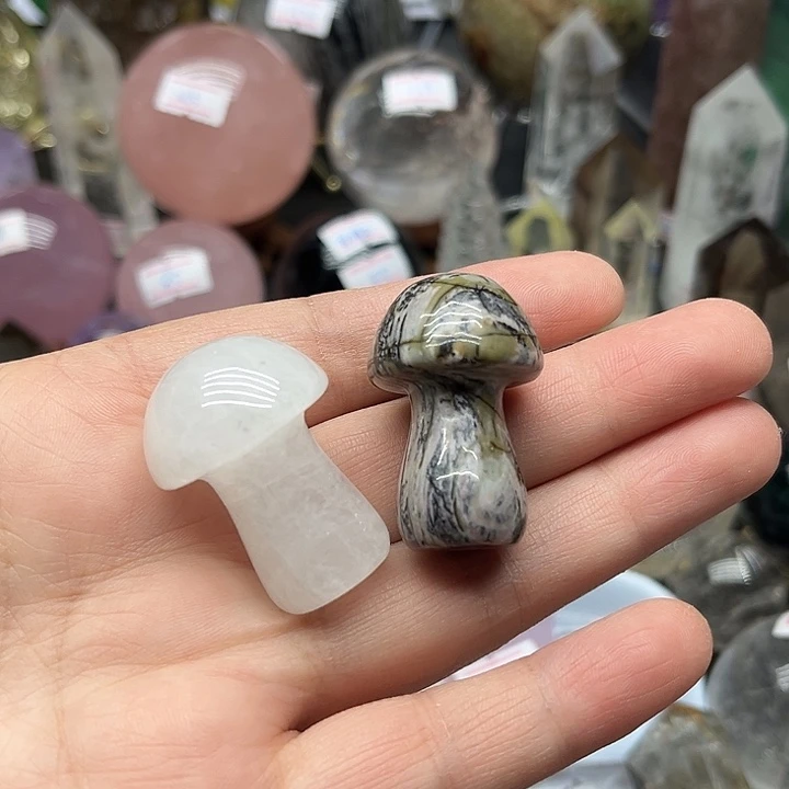 未镶嵌珠宝半成品水晶51克蘑菇