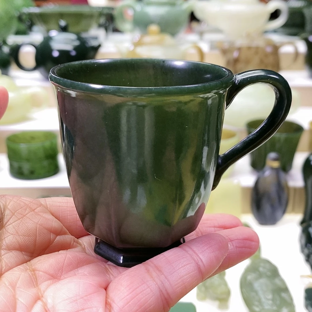 和田玉茶杯未镶嵌