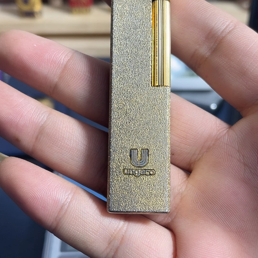 问伽罗小搓轮打火机