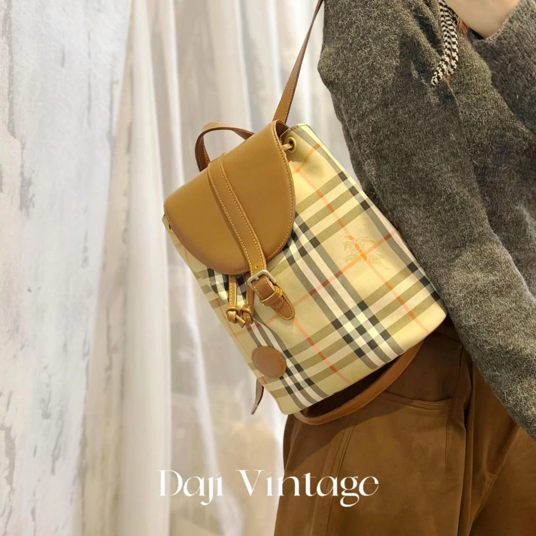 95新 BURBERRY/博柏利 大吉中古/Burberry格纹mini双肩包