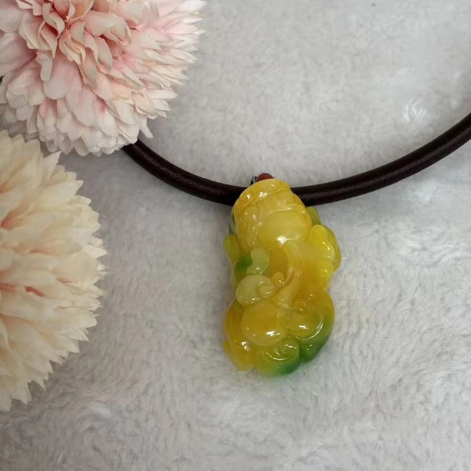 非金属珐琅吊坠 吊坠   黄色貔貅吊坠项链