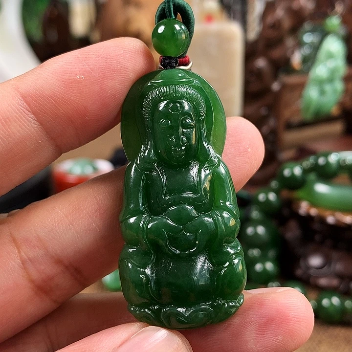 姐****和田玉（碧玉）未镶嵌颈饰