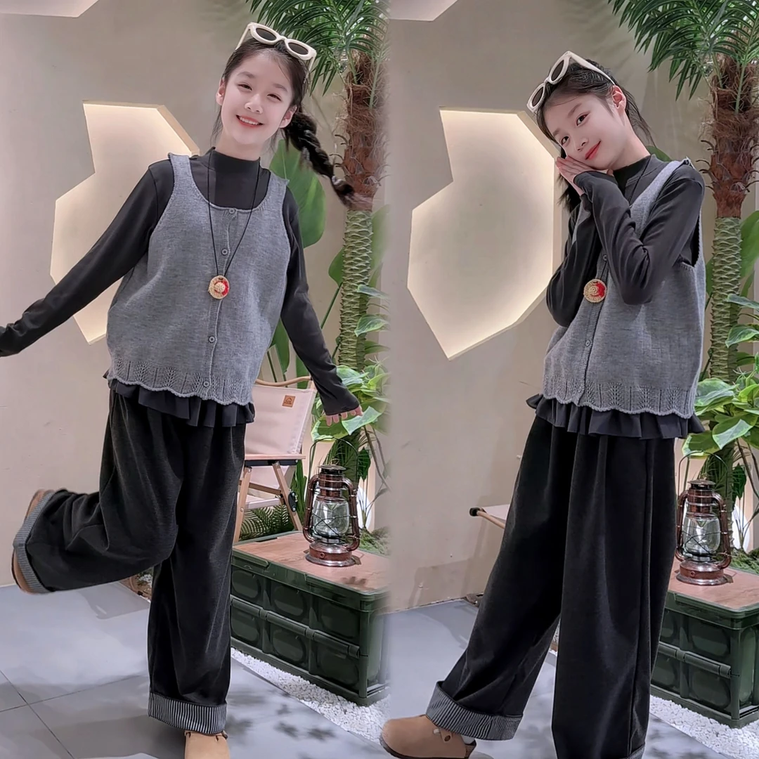 女童春秋新款三件套秋季休闲风女孩马甲纯色套头打底衫牛仔裤外穿