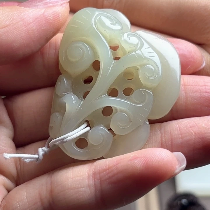 和田玉挂件未镶嵌作*记