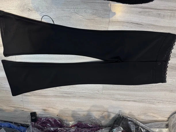 高腰微喇叭裤女秋冬加绒加厚修身显瘦羊羔绒裤