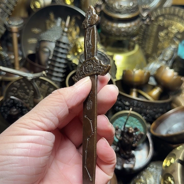 铜器摆件收收藏藏