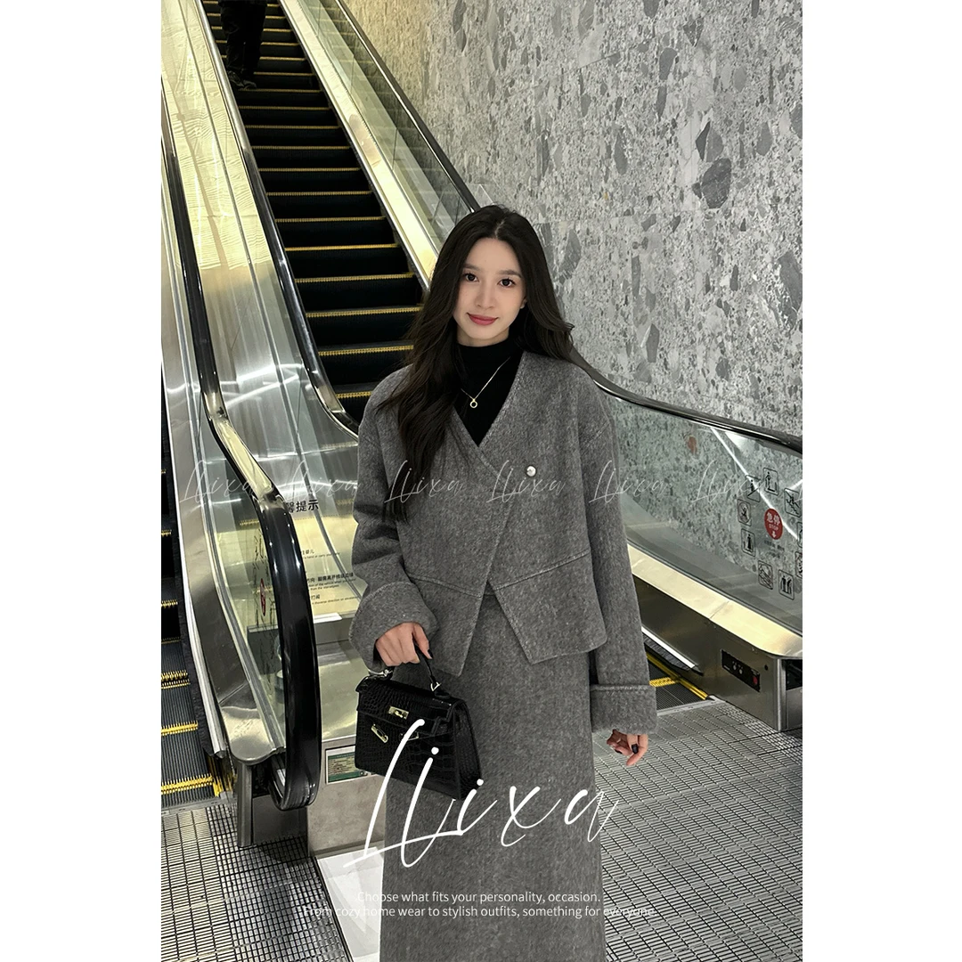 Liixu简约慵懒秋冬宽松一粒扣气质外套女半身裙两件套L48TZ021