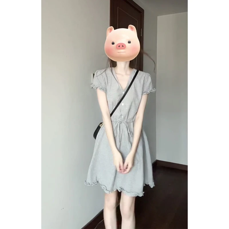 A1975#设计感V领连衣裙夏季新款法式气质短袖收腰显瘦格纹A字裙子