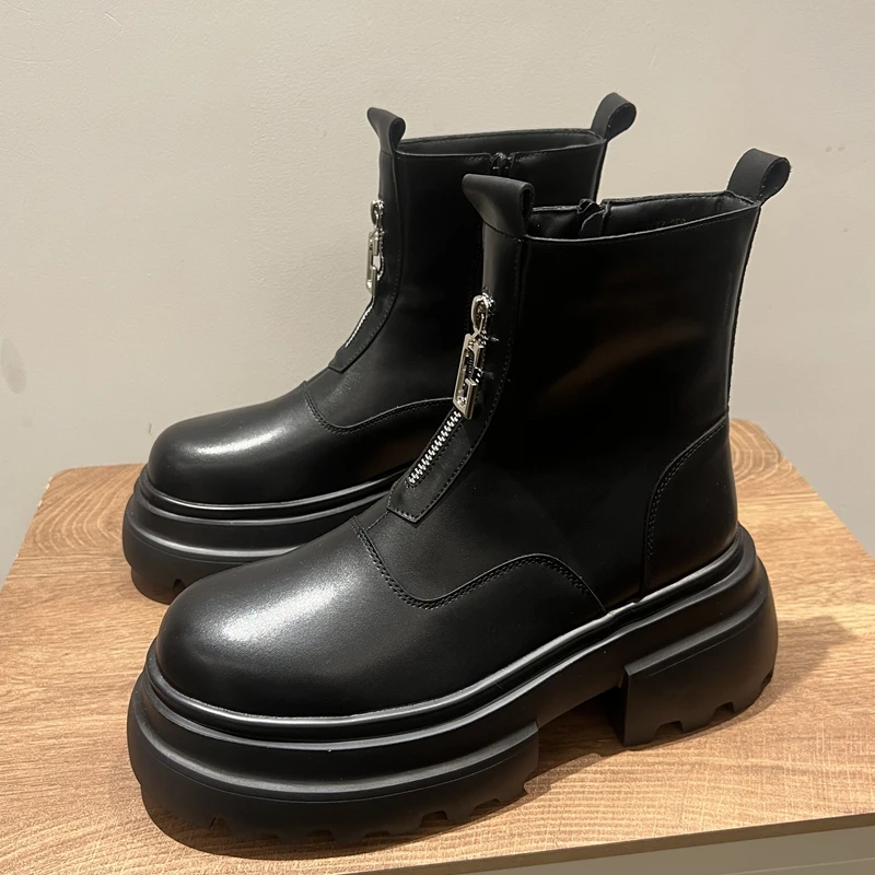 2024秋冬圆头时尚增高中筒靴中跟前拉链烟筒百搭英伦风马丁靴男靴