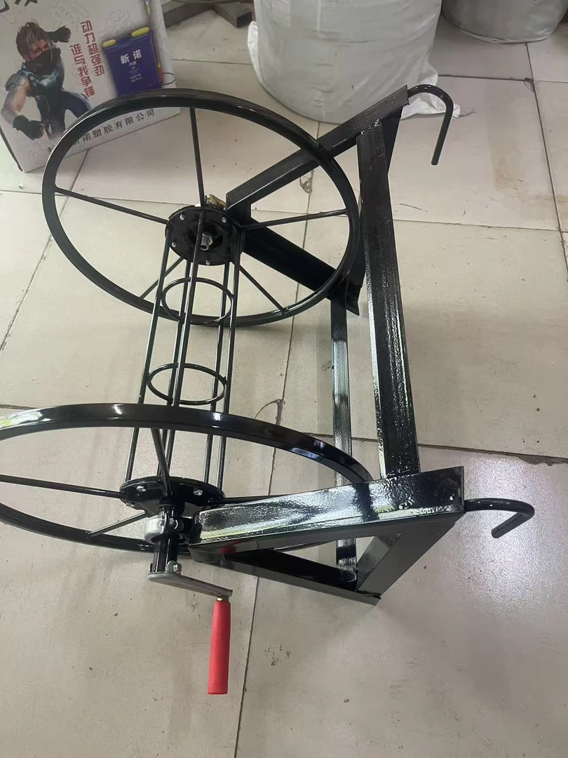 手摇式卷管器，挂在车箱上就行