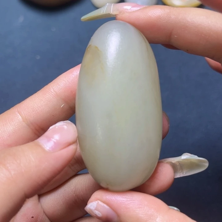 未镶嵌和田玉珠宝奇石