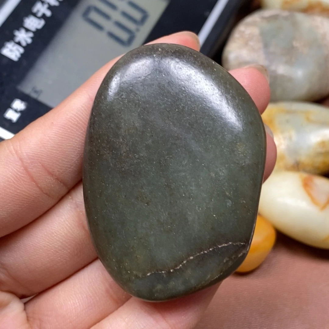 和田玉（糖玉）未镶嵌挂件