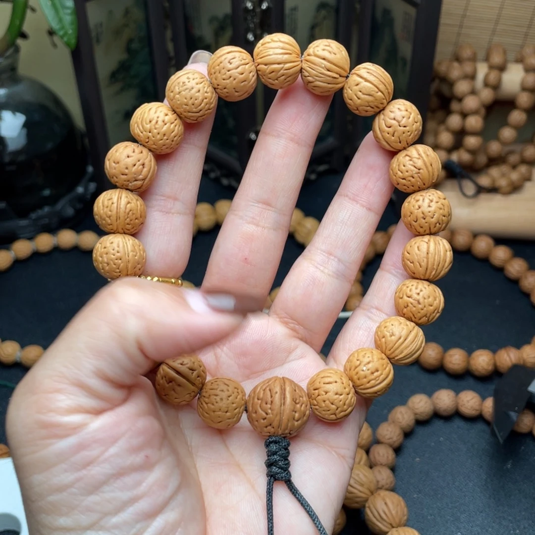 玺***)13.6野生灯笼滴溜圆桃核