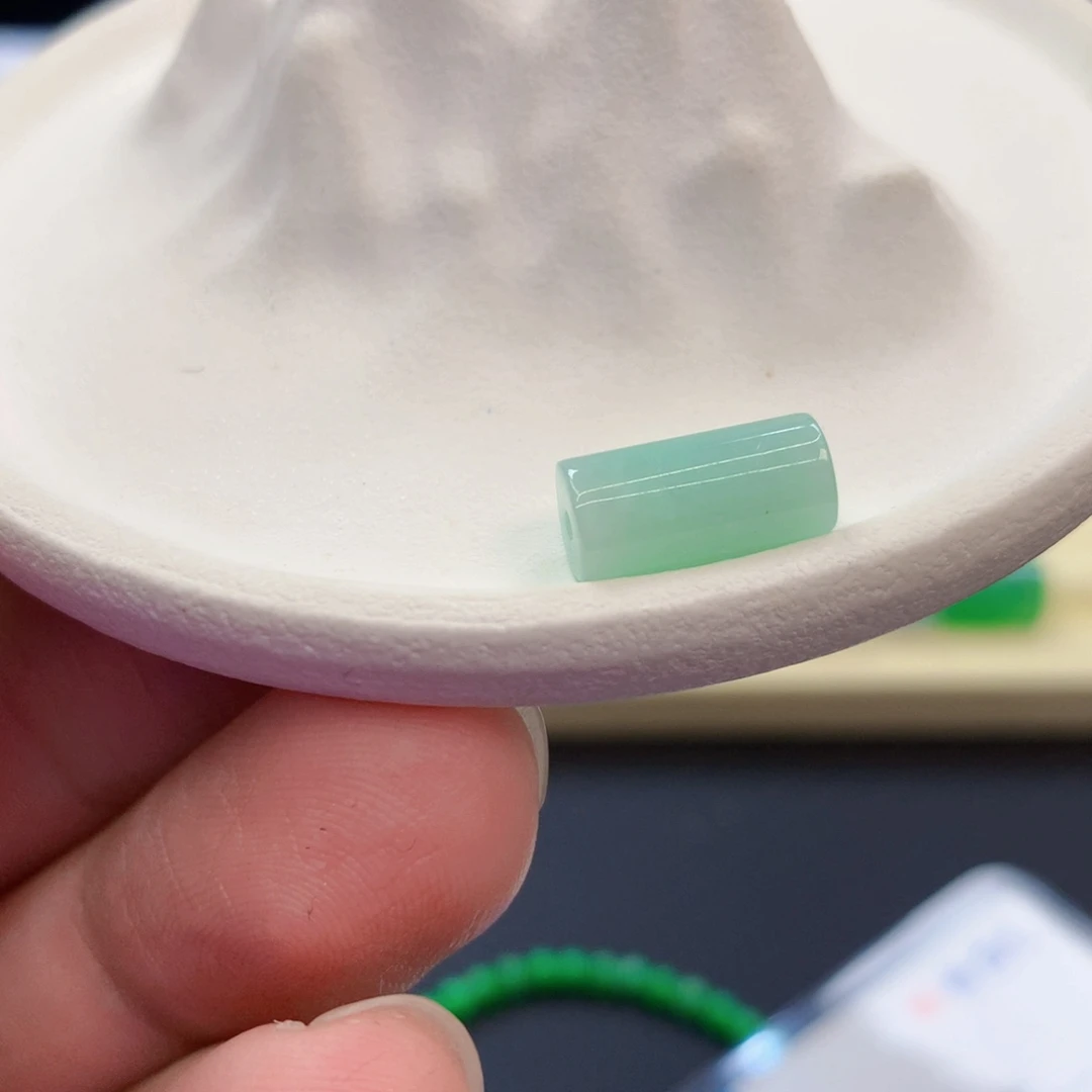 翡翠未镶嵌戒指福利