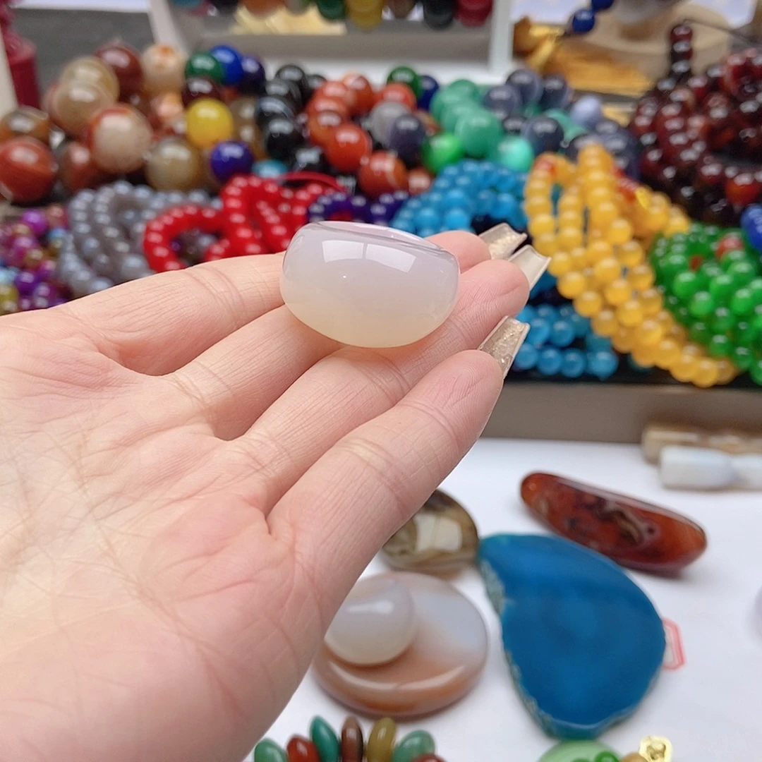 【闪购商品】玛瑙/玉髓手链未镶嵌我***呆