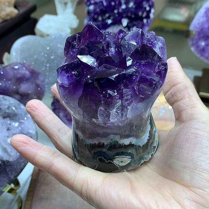 紫晶未镶嵌大型摆件（非配饰）