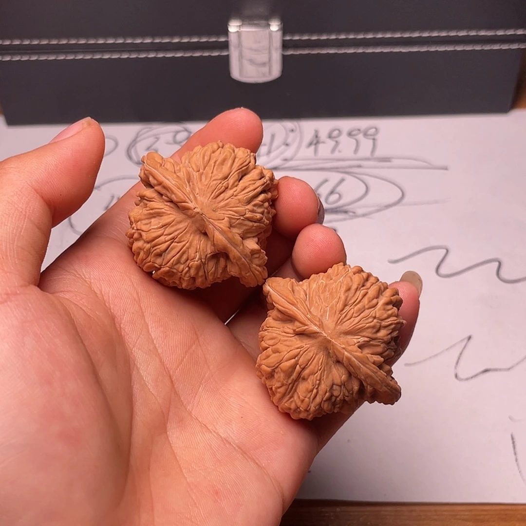 卡***米文玩核桃吊坠楼子45（3（