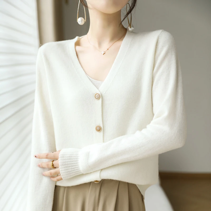 秋冬新款女单排扣V领长袖纯色休闲百搭羊毛开衫