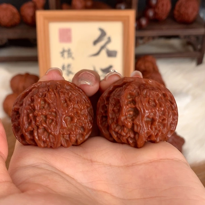 文玩核桃把件白*40苹果园