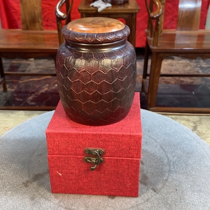 好***明木小叶紫檀茶叶罐一个