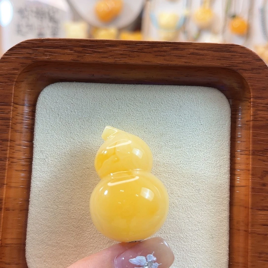 未镶嵌颈饰蜜蜡芝士蛋黄派小葫芦焦皮奶橘白花蜜蜡吊坠