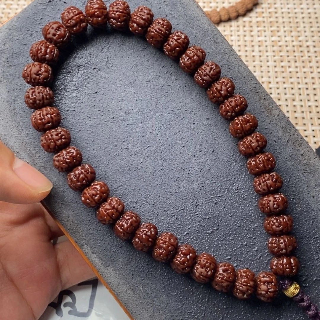 九***️金刚菩提吊坠老树