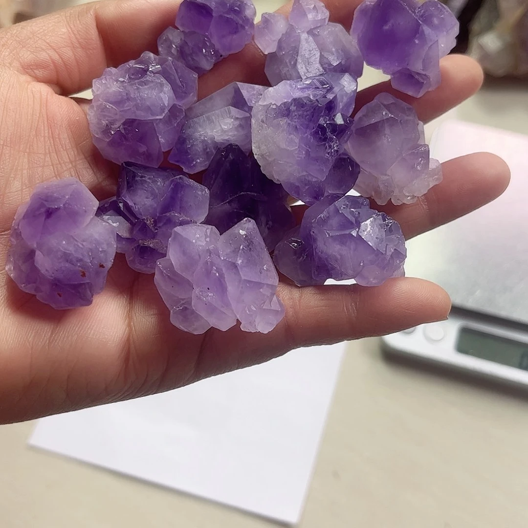 紫晶天然水晶原石未镶嵌爱***志