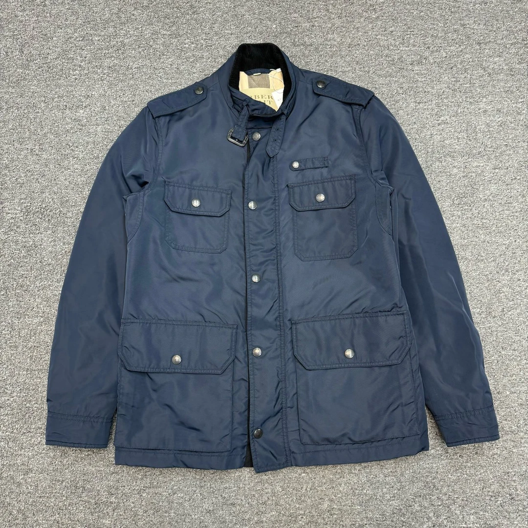 99新 BURBERRY/博柏利 7881688 蓝色尼龙内里格纹夹克外套 M码
