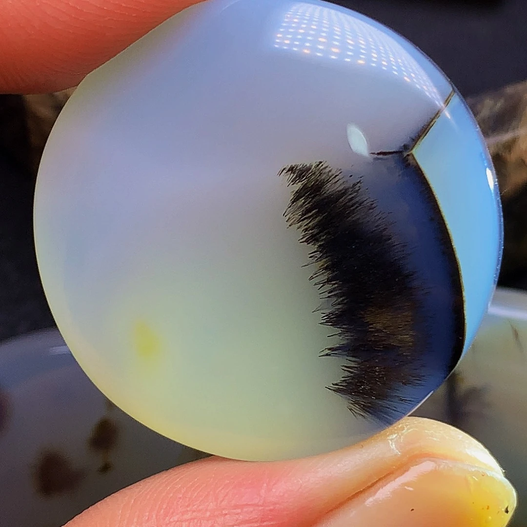 未镶嵌颈饰玛瑙/玉髓81