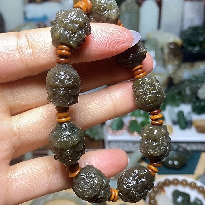 和田玉（糖玉）未镶嵌手链