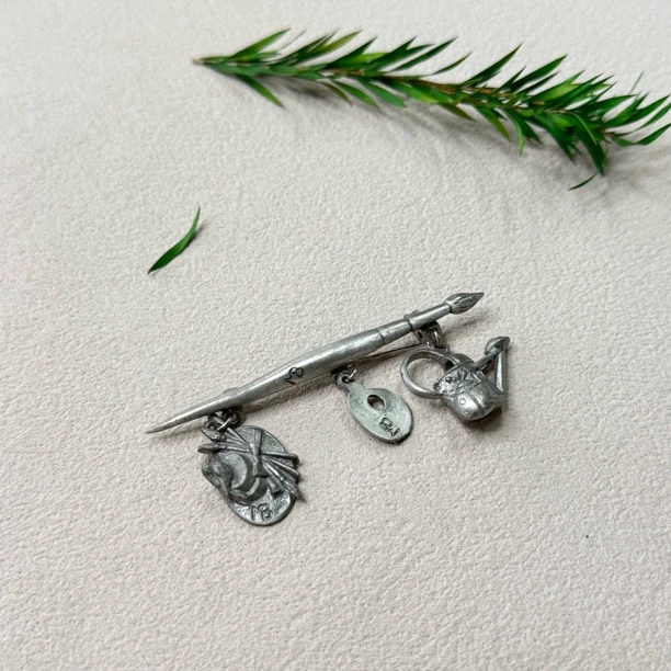 铜合金胸针 【六六中古】孤品复古胸针th8659