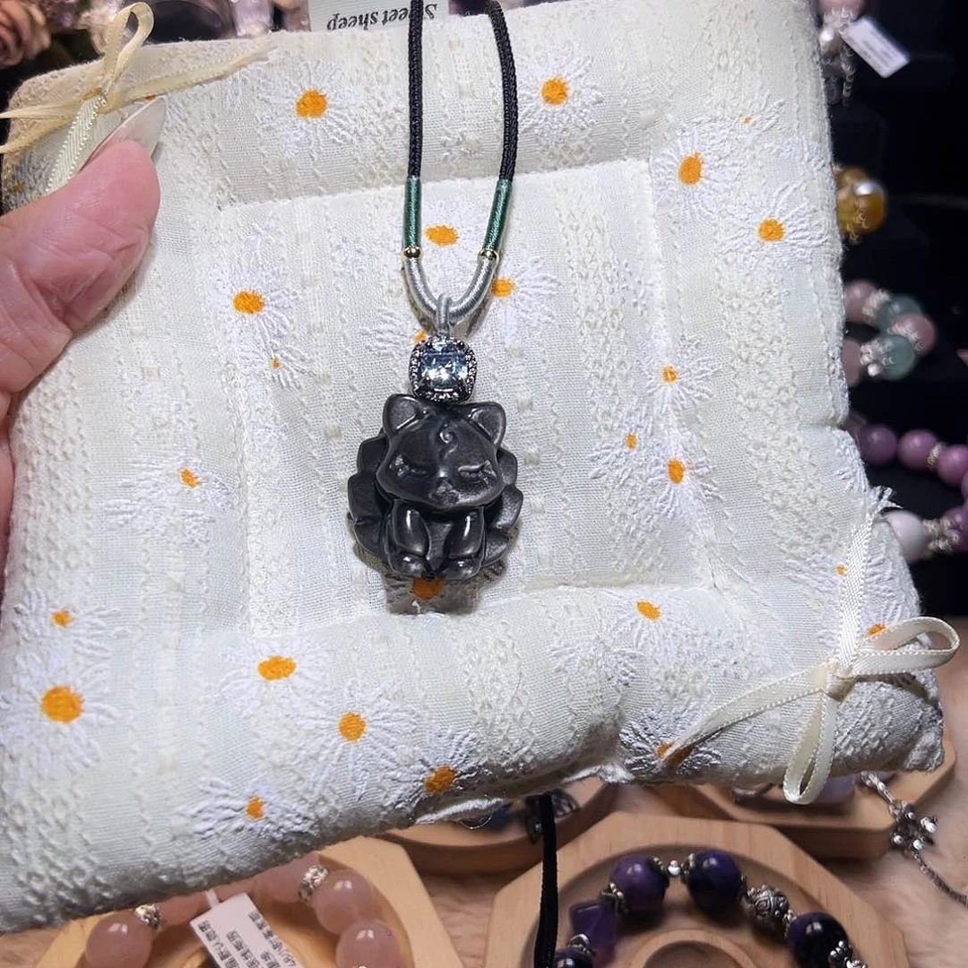 未镶嵌手链水晶银曜吊坠