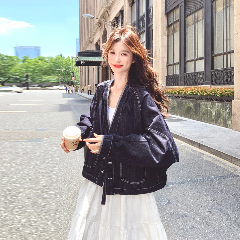 甜酷风V领蝙蝠袖牛仔外套2025春秋新款复古炸街松弛感时尚短开衫