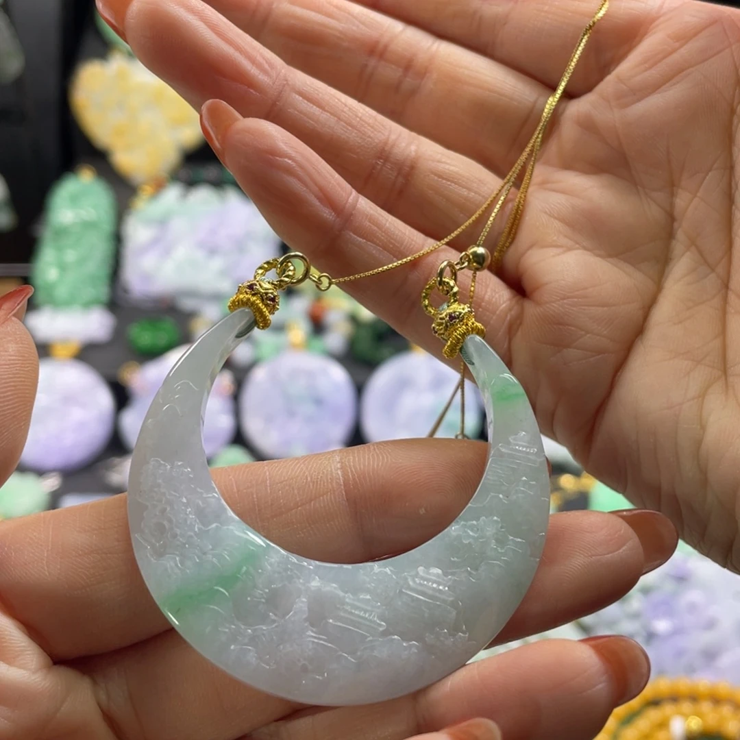 翡翠未镶嵌颈饰待编织