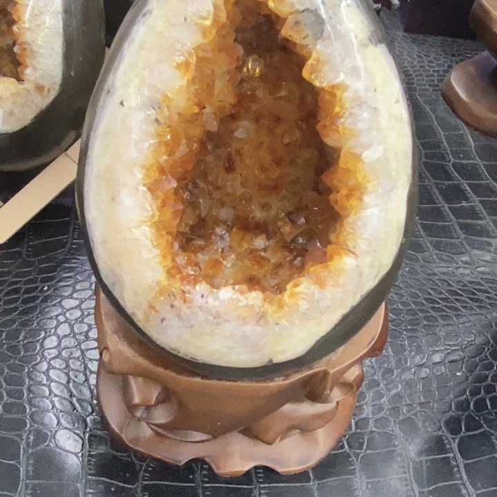 水晶珠宝半成品未镶嵌黄晶蛋